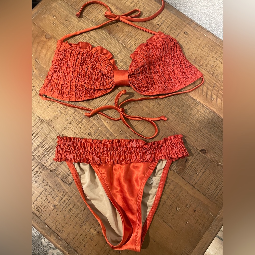 Silk Victorias Secret Y2K bathing suit rust/orange top size M bottom sizeXS